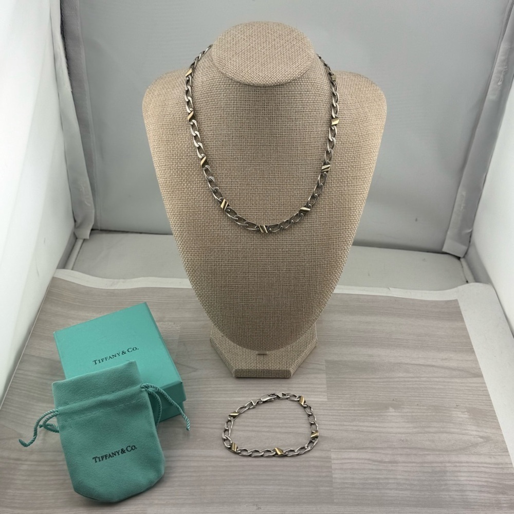Tiffany & Co.‎ 750 Yellow Gold & 9.26 S. Silver Bundle of Necklace & Bracelet.